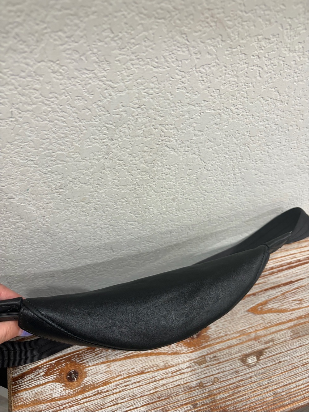 Longchamp 3D Leather Belt Bag 300 $ MSRP - Picture 2 of 10